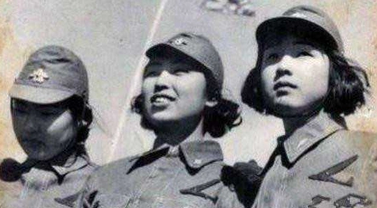 女战士成本华, 照片中的她在鬼子面前不失自信与威严,直到牺牲仍是面