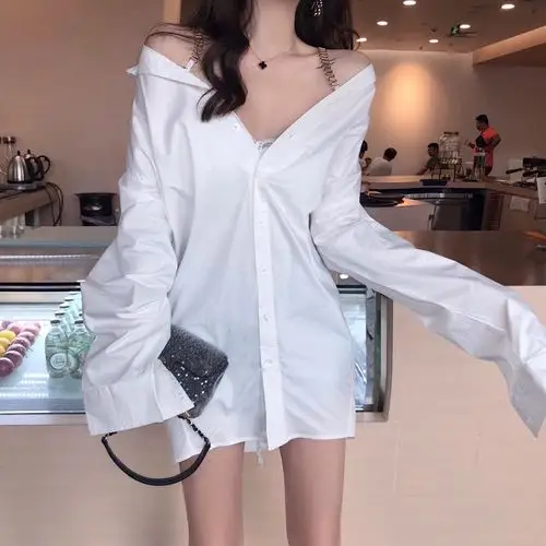 两种穿法的金色链条露肩吊带防晒白衬衫 已检测_货牛牛网