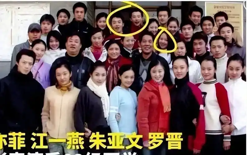 考上了北京电影学院表演系反而就陪着朱亚文冒了这个险,事实证明这个