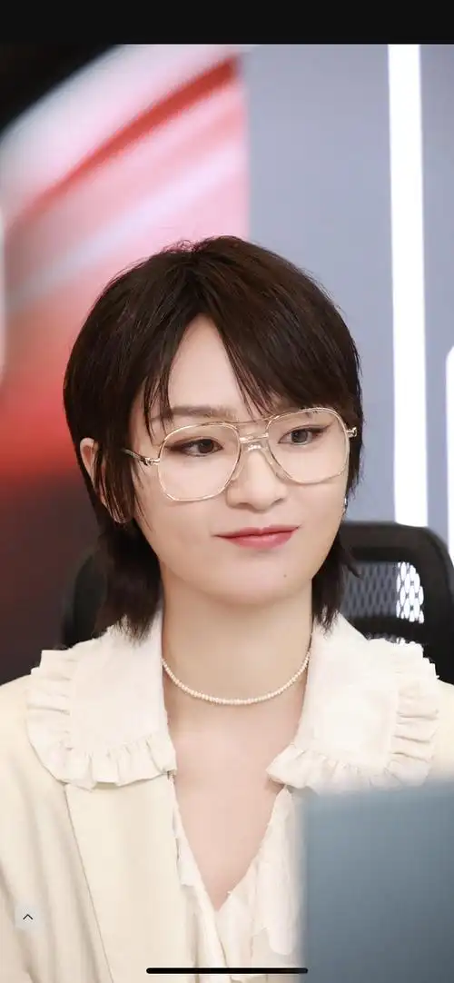 最好的周笔畅最可爱的小矿工7878祝贺宝藏姐姐xleader周笔畅高位