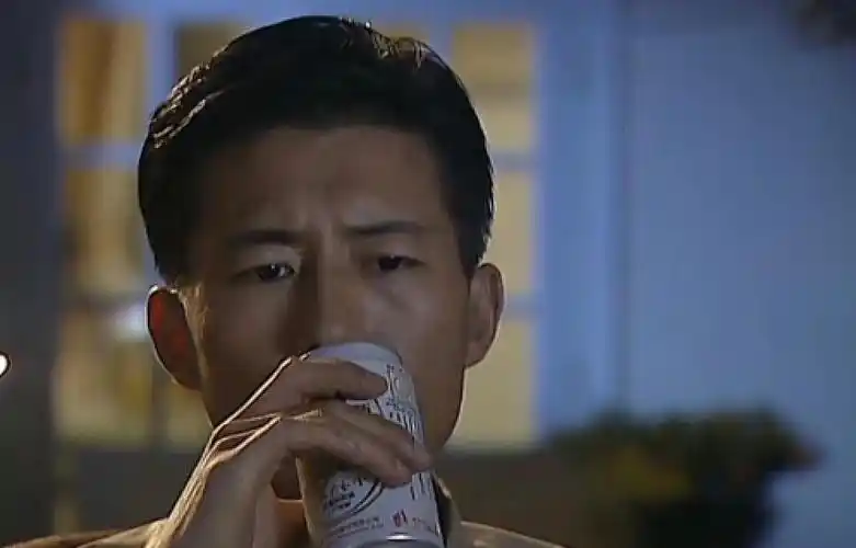 他演了肖战,王一博的爸爸,二婚又娶女总裁,57岁难掩帅气英姿