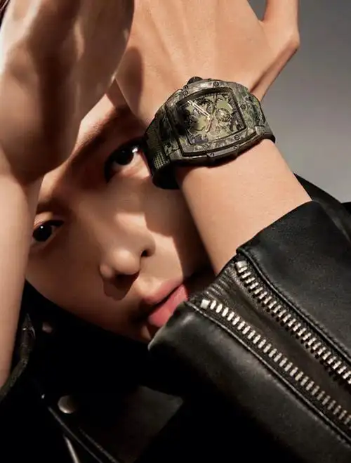 宇舶表官宣品牌大使张艺兴