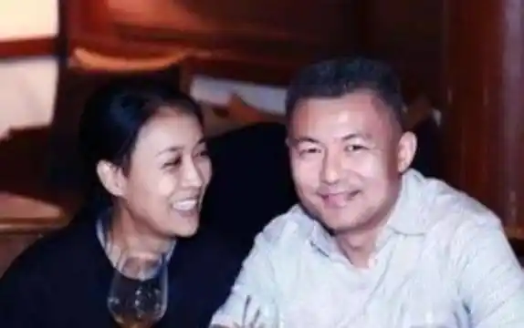 原创那英与高峰在一起10年被分手15年后她的报复手段够高级