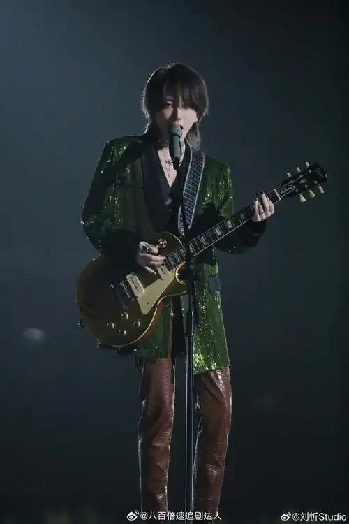 jyp签约中国女艺人刘忻,成为第一位!