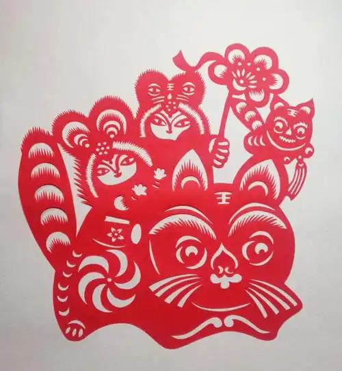 虎年剪虎剪纸