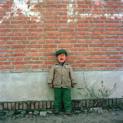 122张从未公开的照片,一代中国人的集体童年相册