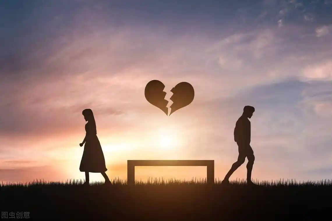 情侣二人婚前各自抢着出钱买房却为此闹起了分手原因为何