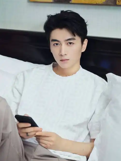 陈晓新剧收官 热度飙升话题暴涨_云襄_认可_人生