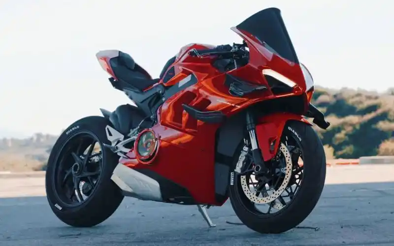 【4k】杜卡迪 panigale v4丨城市骑行