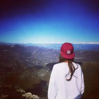 微信头像女背影伤感 落寞唯美伤感背影女生