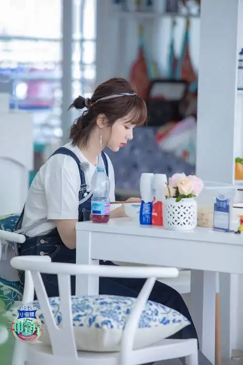 杨紫中餐厅造型汇总