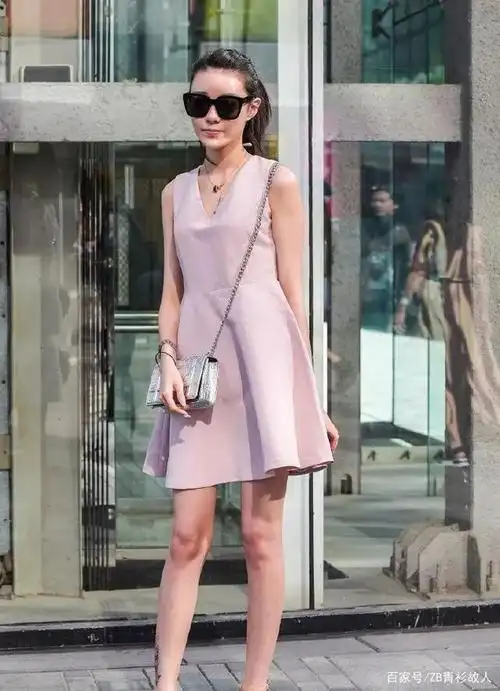 高跟鞋时尚穿搭,怎么漂亮怎么穿,即显高又显魅力