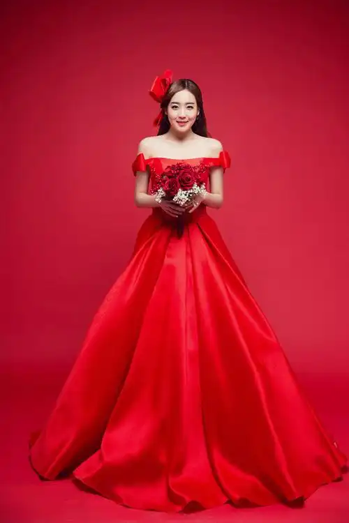 全国贝拉婚纱摄影-韩式礼服红色可爱风-中国婚博会官网