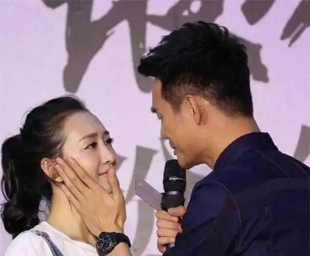 王鸥刘恺威夜光剧本事件