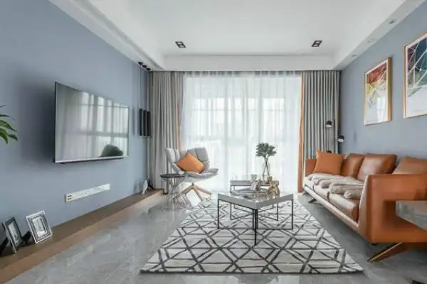 客厅油漆喷的好还是刷得好 客厅油漆什么颜色好看