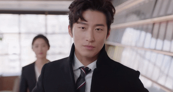 看窦骁娜扎霸总相恋就上奇异果tv十年三月三十日