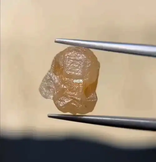 11克拉天然钻石原石有没有喜欢的拿去收藏