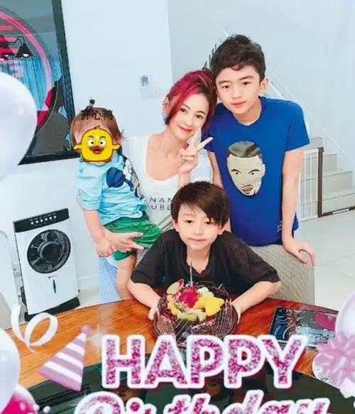 张柏芝三胎儿子正面照首曝光,眼大鼻梁高肥嘟嘟,打脸混血传闻