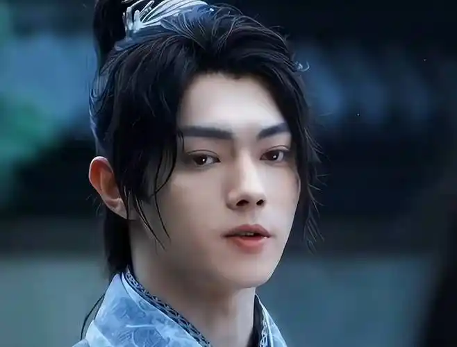 曾是模特全国冠军,后遇贵人于正,许凯证明了越努力越幸运_角色_作品