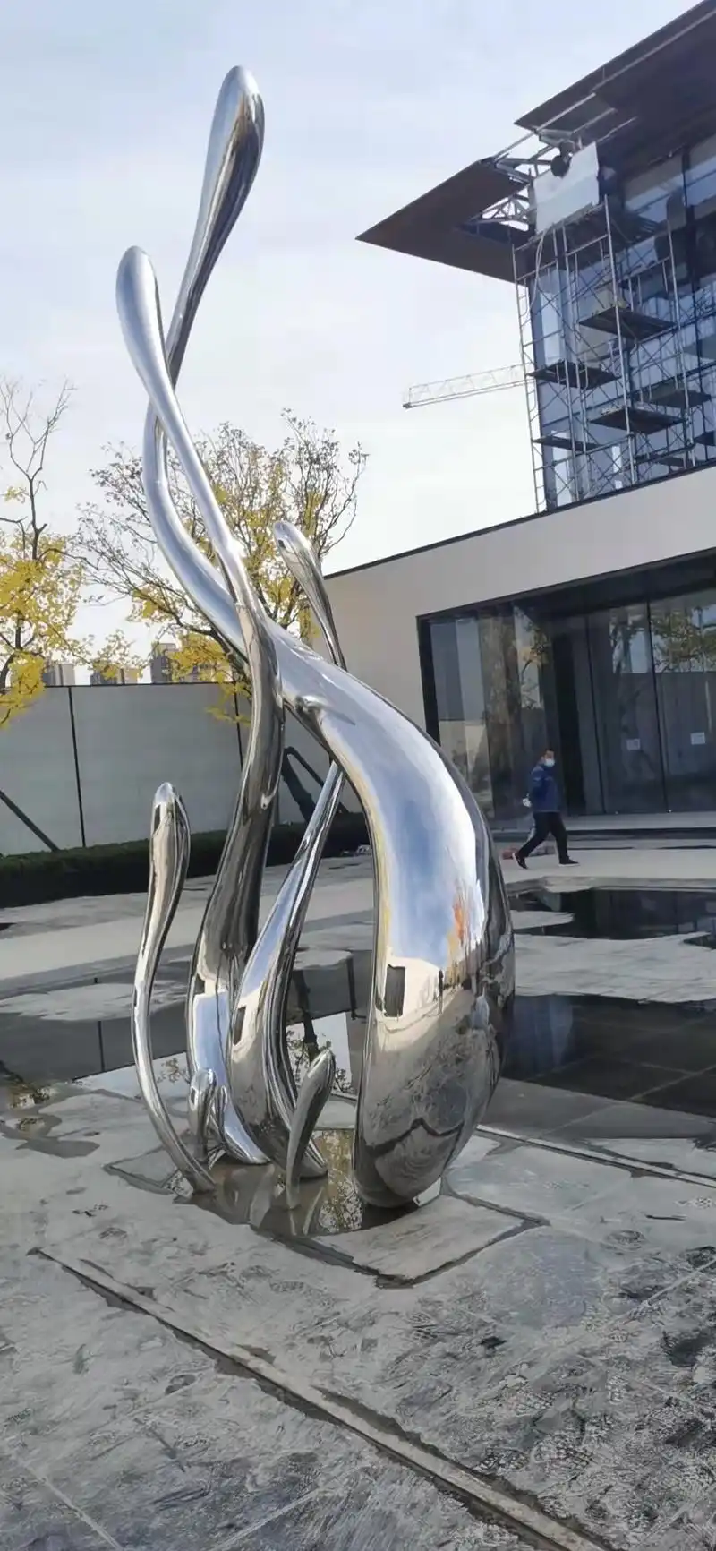 镜面不锈钢雕塑