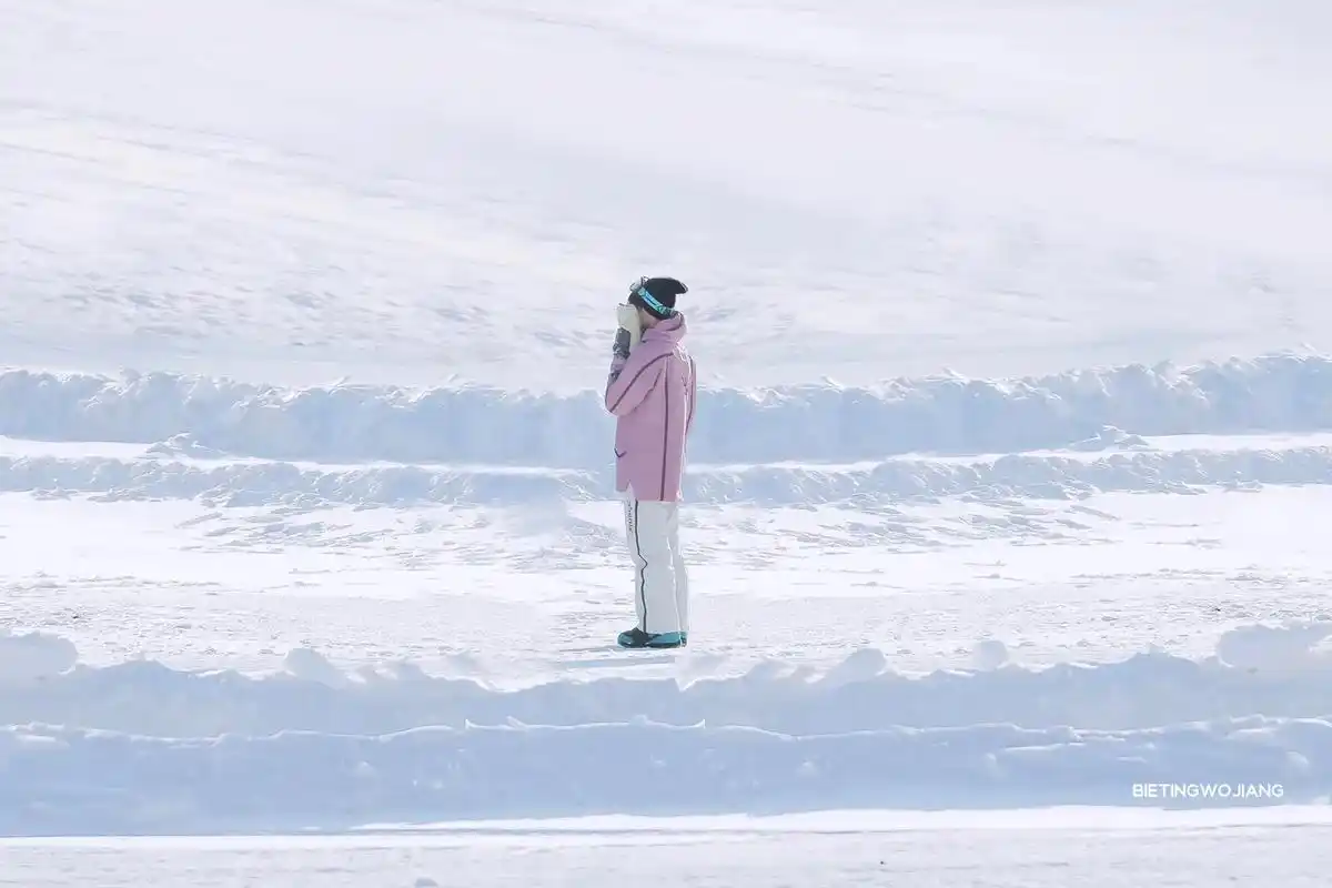 严浩翔 #锁屏壁纸 #南方孩子看见雪 壁纸速速get! - 抖音