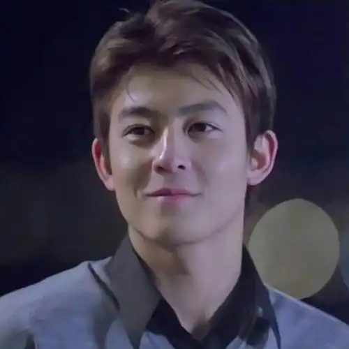 在那个没有美颜 滤镜和ps的年代,那些惊艳了时光的香港男明星吧