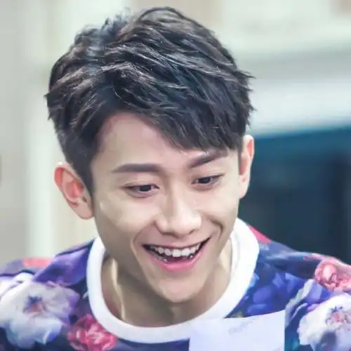 运气都不会太差,希望江北@张一山一直笑下去,今日收官,时光不老,我们