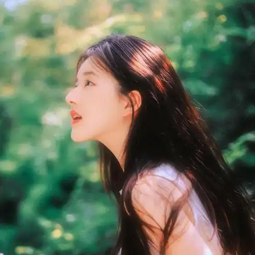 赵露思清新森系头像,明星头像图片-回车桌面