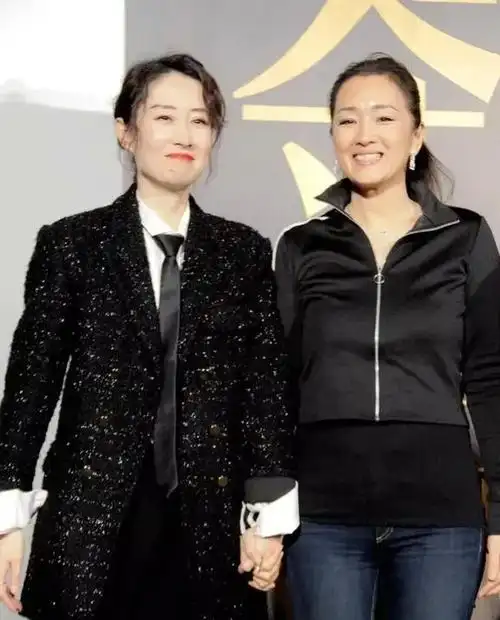 离婚女艺人不一定是黄脸婆,黄奕卖蛋糕赚大钱,刘敏涛胡歌感情好