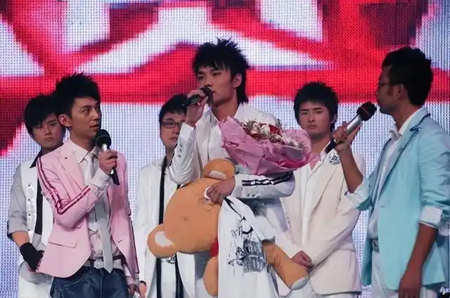 07《快乐男声》13强,有人入狱,有人离婚,有人消失,有人毁容|快乐男声