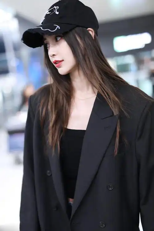 angelababy西装街拍写真图片