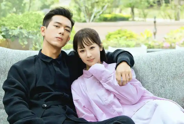 《亲爱的热爱的》:韩商言没有丈母娘的神助攻,很难这么快娶佟年_表姐