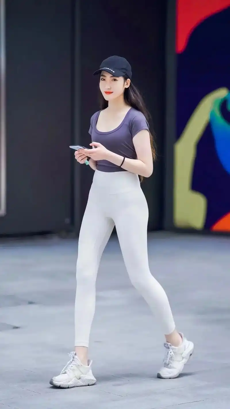瑜伽裤#紧身裤#清纯美女本作品由网友提供如有侵权请尽快联 - 抖音