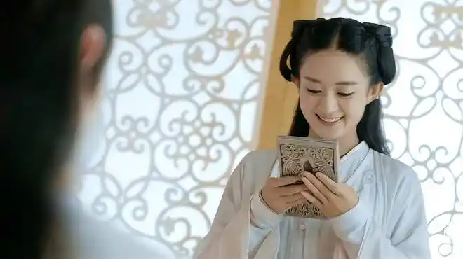 《花千骨》子画传输无字天书,千骨将其接下,高兴的像个孩子一 (1)