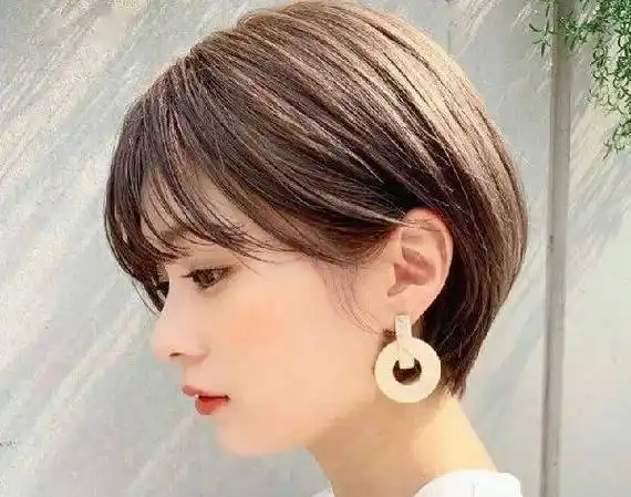 文艺风日系短发 年轻女生短发首选 俏皮灵动不挑人_发型_刘海_圆脸