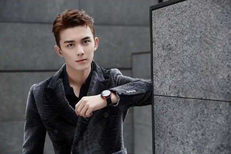 【吴磊】吴磊代言emporio armani男士腕表系列(二)