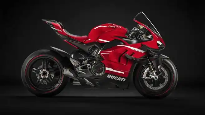 2020款红色杜卡迪superleggerav4摩托车高清壁纸图片2560x1440