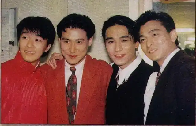 周星驰的罕见合照,你都认识是谁吗?