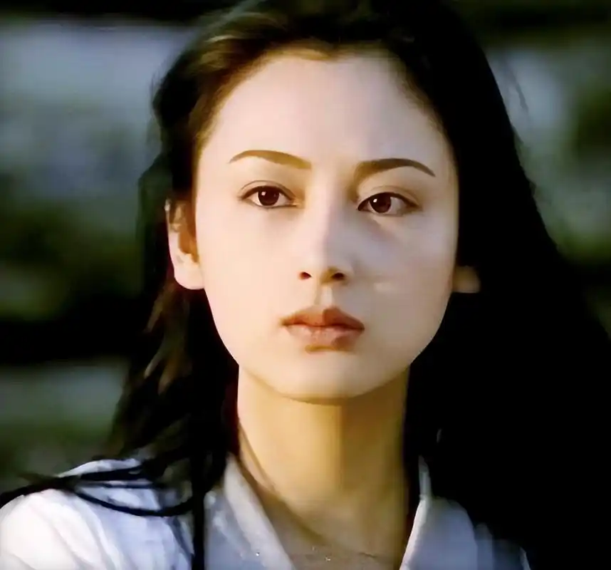 陈红年轻时有多美让陈凯歌不顾骂名为她放弃相恋6年的倪萍