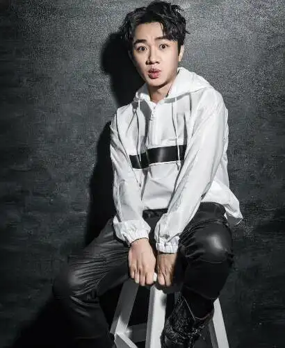 图张蓝心王祖蓝什么关系靓仔蓝北京开唱