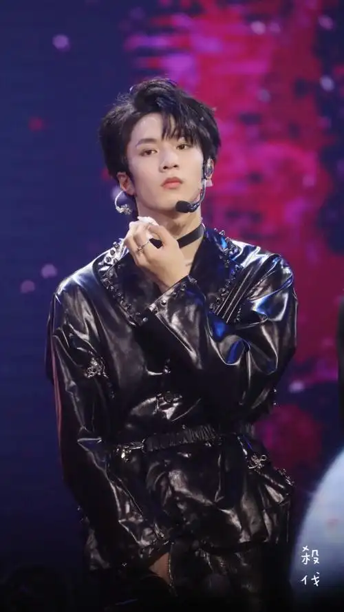 刘耀文特务j舞台##刘耀文 时代少年团第一rap担