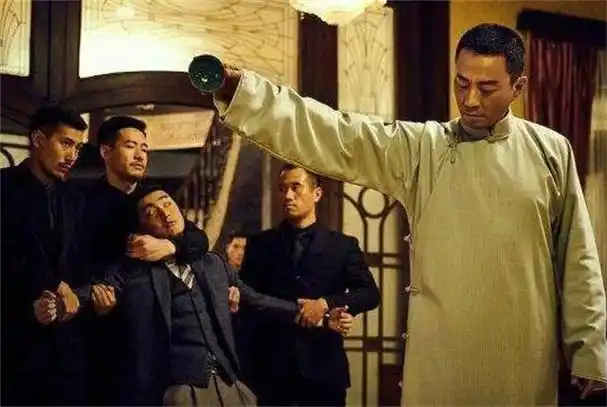 杜月笙到底有多难演只一人把他演活了杜的女儿却说有一点不像