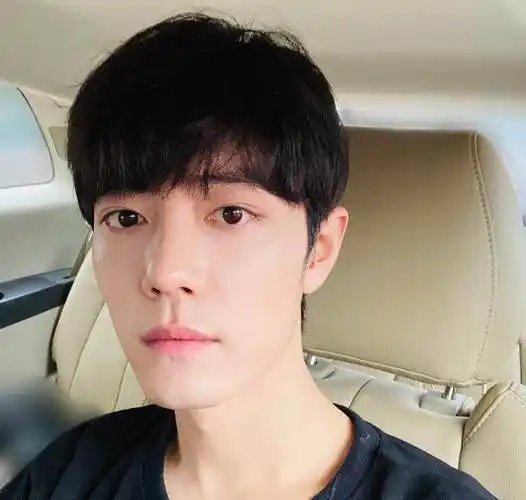 肖战王一博"七夕"一起更新动态!