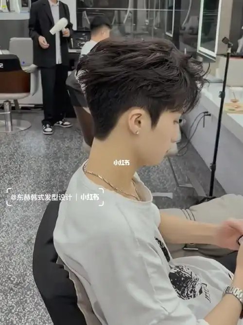 韩式纹理感微分碎盖92完美解决男士发型痛点