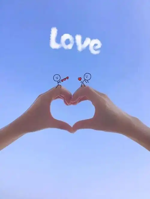 不用露脸也一样可以秀恩爱!5种超火情侣手势照推荐给你!