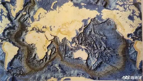 全球海底地貌图(heezen and tharp,1977)