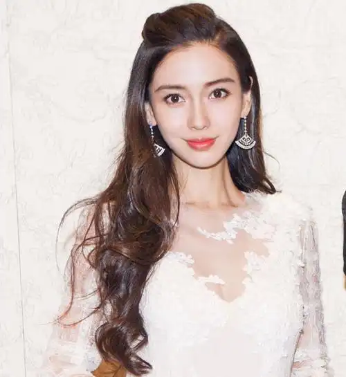 选对发型angelababy时刻都是少女样