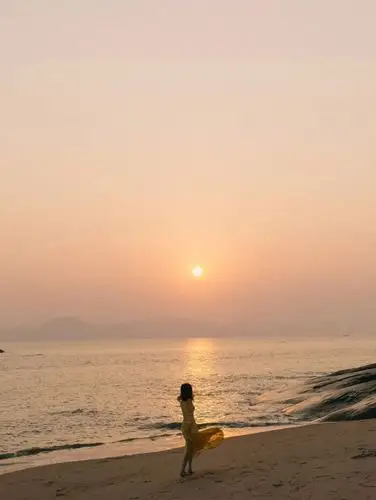 去海边这样拍照出片率100