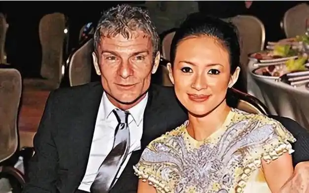 章子怡情路多磨前男友追债一纸协议错失豪门