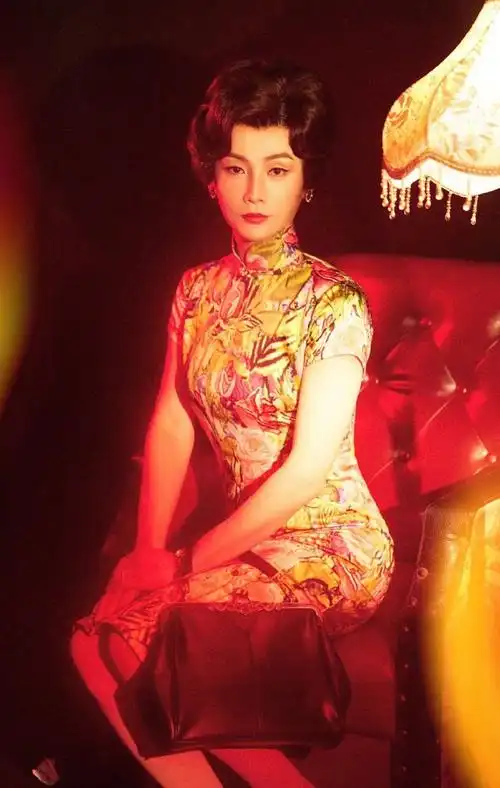 母亲生的我#哈哈哈哈哈哈哈真的有被笑到喜剧人没有错了@孙坚女装好绝